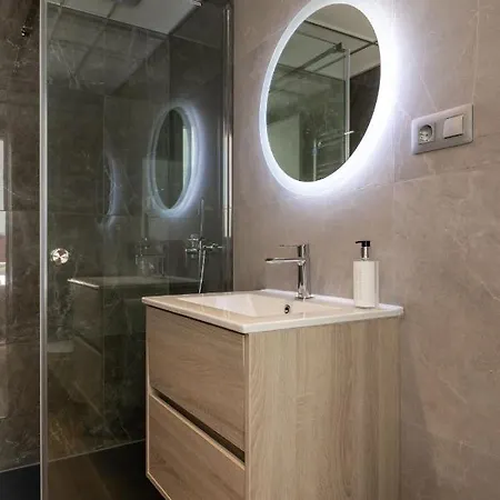 Triana Acacias By Valcambre Apartment *